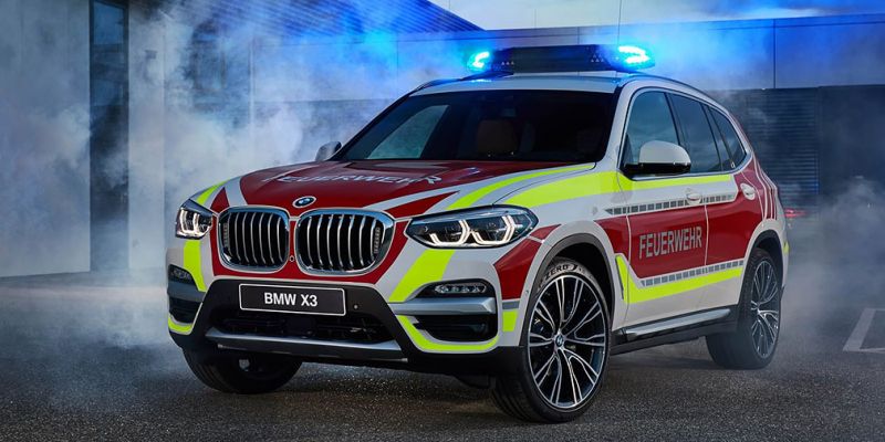 
                                    BMW представила пожарный X3 и MINI для полиции
                            