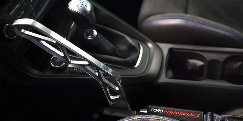  Хот-хэтч Ford Focus RS получил ручку для дрифта 