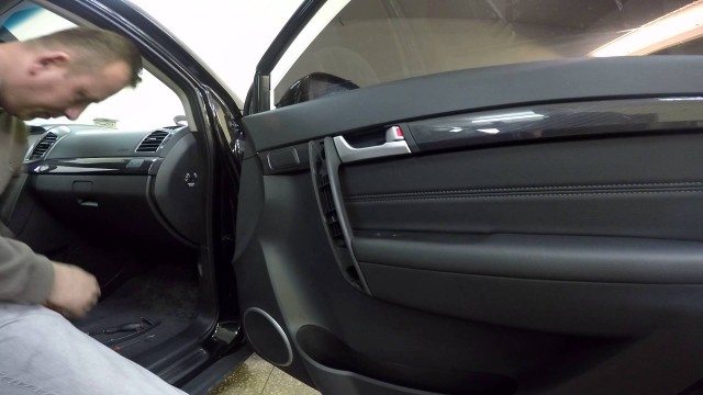 Снятие обшивки двери Chevrolet Captiva