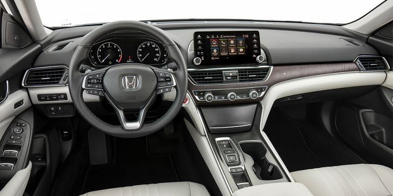 
                                    Новая Honda Accord: что о ней нужно знать
                            