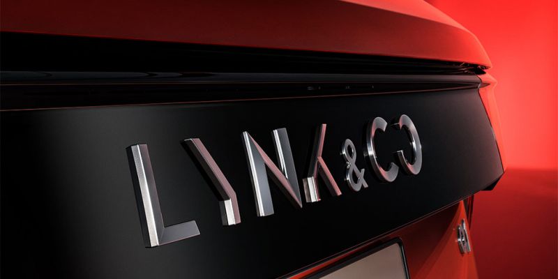 
                                    Volvo поделится новыми разработками с китайским брендом Lynk & CO
                            