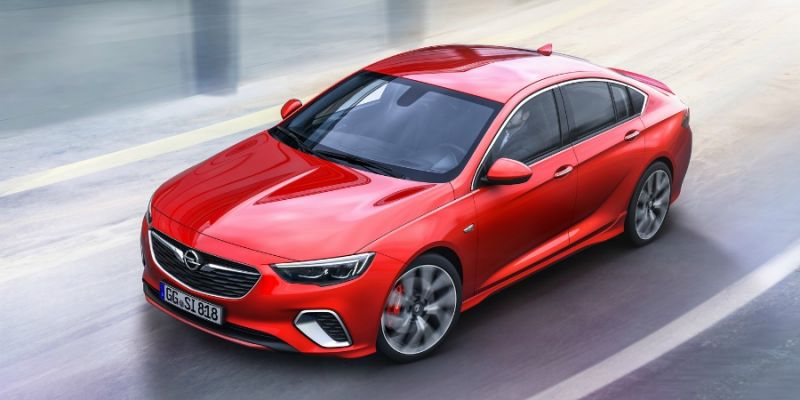 
                                    Opel выпустил самую быструю версию Insignia
                            
