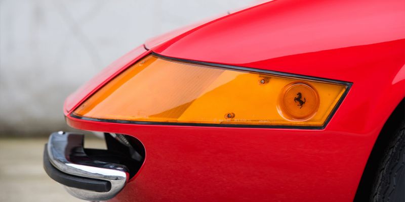 
                                    Ferrari Элтона Джона выставили на аукцион
                            