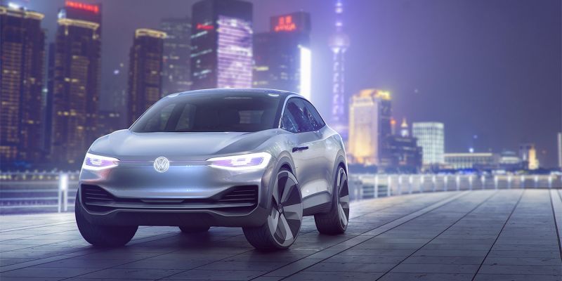 
                                    Volkswagen выпустит два электрических седана
                            