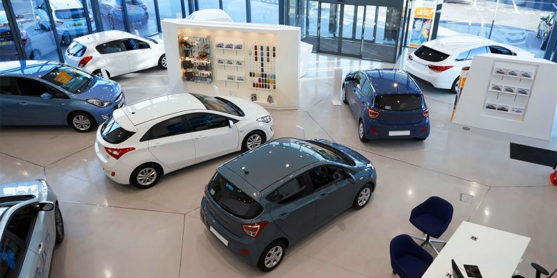 
                                    За месяц 27 компаний изменили цены на автомобили в России
                            