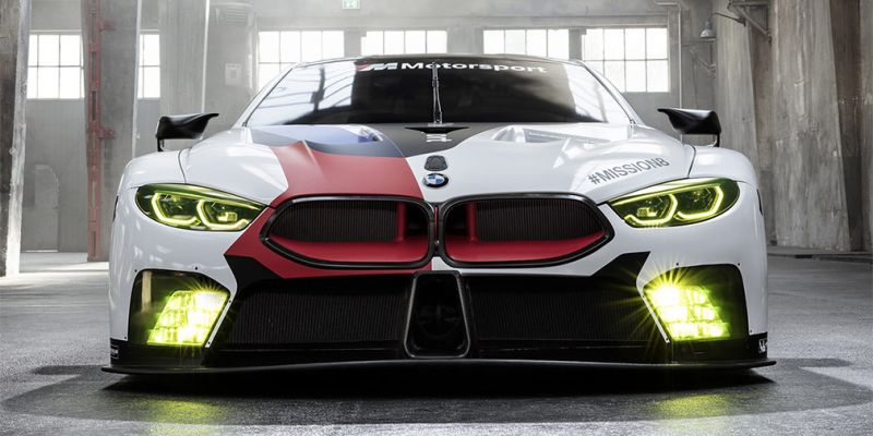 
                                    BMW намекнула на новое купе 8-Series гоночным автомобилем
                            