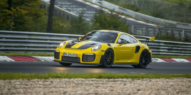 
                                    Быстрейший Porsche 911 стал рекордсменом Нюрбургринга
                            