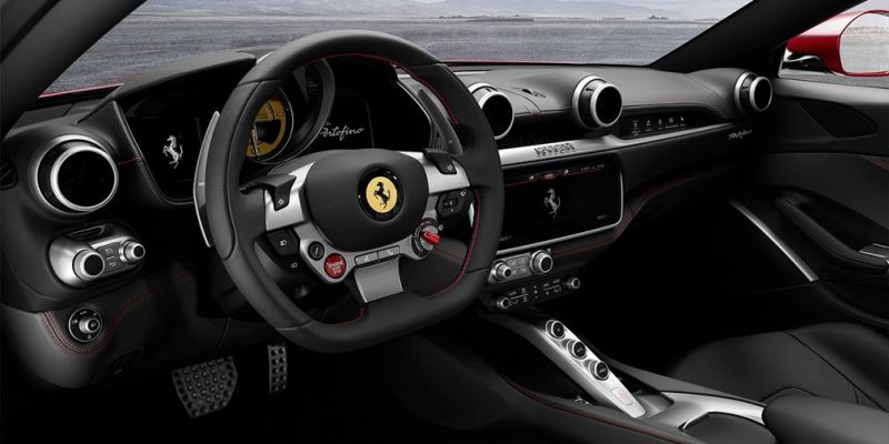 
                                    Новый «доступный» суперкар Ferrari получил 600-сильный мотор
                            