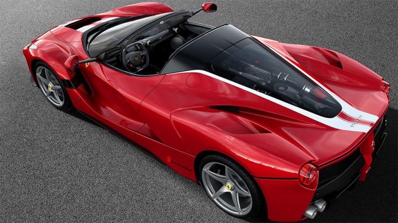 
                                    Последний суперкар Ferrari LaFerrari продали за рекордную сумму
                            