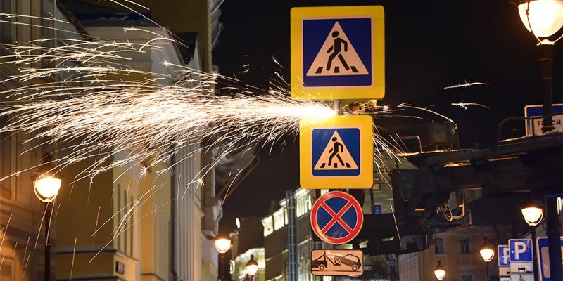 
                                    В Москве отказались от установки уменьшенных знаков на магистралях
                            