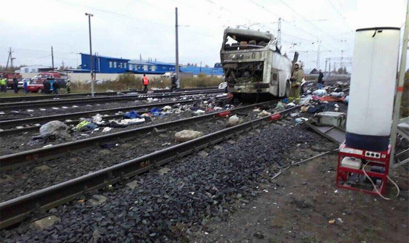 
                                    Поезд протаранил пассажирский автобус под Владимиром
                            