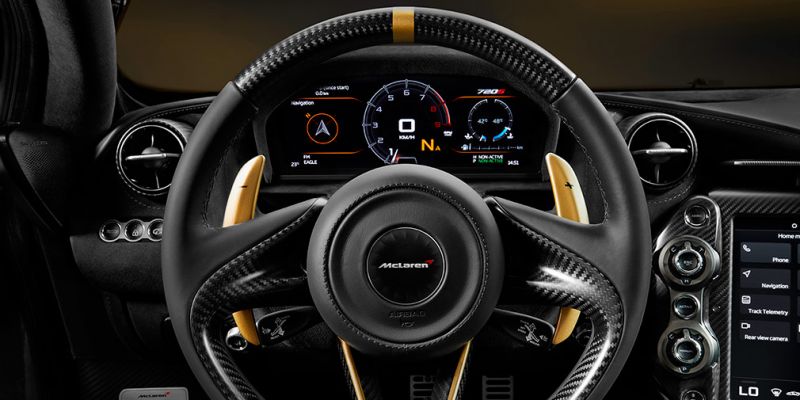 
                                    В Дубае представили уникальный суперкар McLaren с золотыми деталями
                            