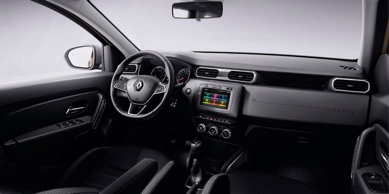 
                                    Renault представила Duster нового поколения
                            