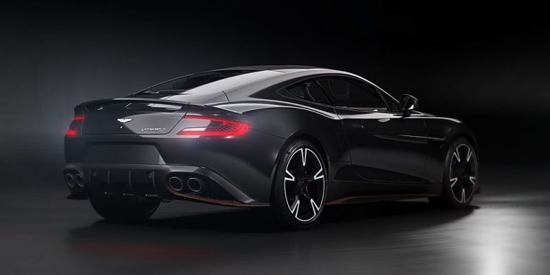 
                                    Aston Martin выпустил прощальную версию Vanquish
                            