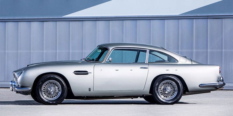 
                                    Aston Martin DB5 Пол Маккартни продадут на аукционе
                            
