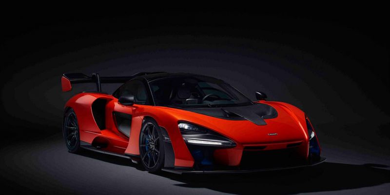 
                                    McLaren разработал спорткар в честь гонщика Айртона Сенны
                            