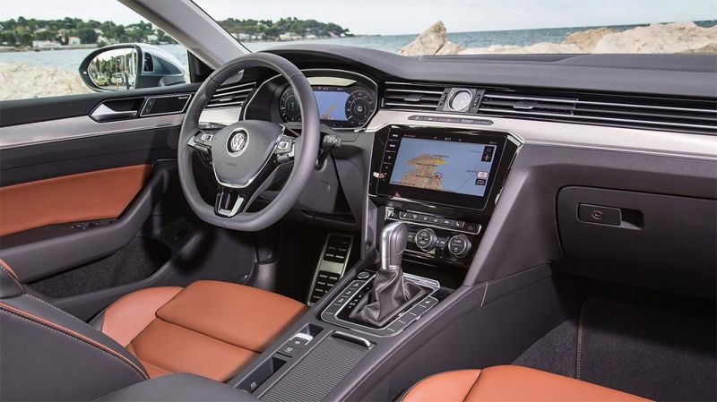 
                                    Лифтбэк Volkswagen Arteon получит сверхмощную версию
                            