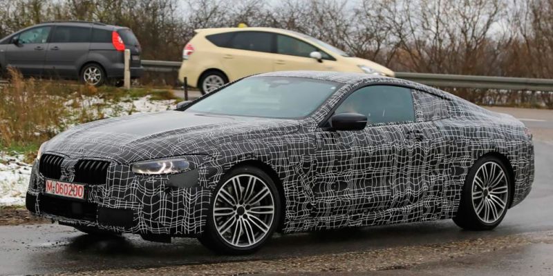 
                                    BMW начала дорожные испытания возрожденной «восьмерки»
                            