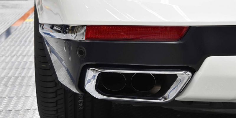 
                                    BMW опубликовала первые фотографии серийного X7
                            