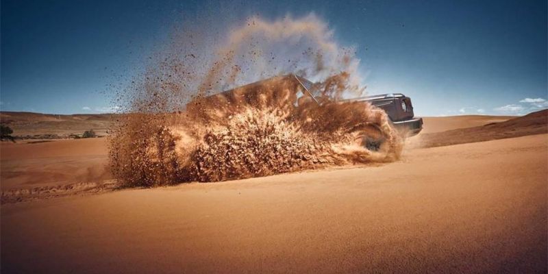 
                                    Mercedes опубликовал снимок с пустынными тестами нового G-Class
                            