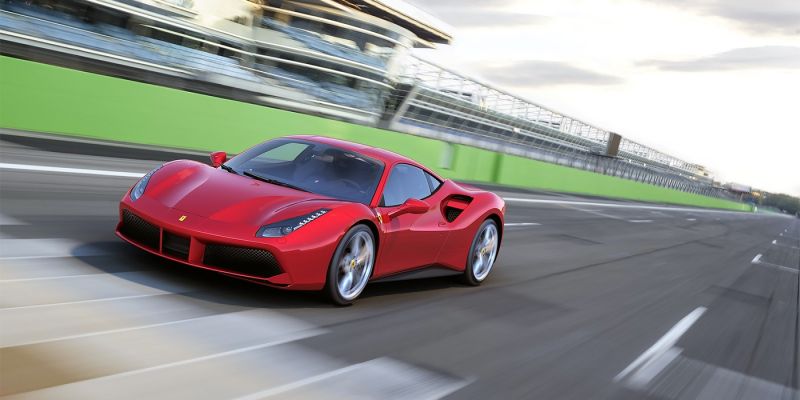 
                                    Ferrari выпустит суперкар с самым мощным V8 в своей истории
                            