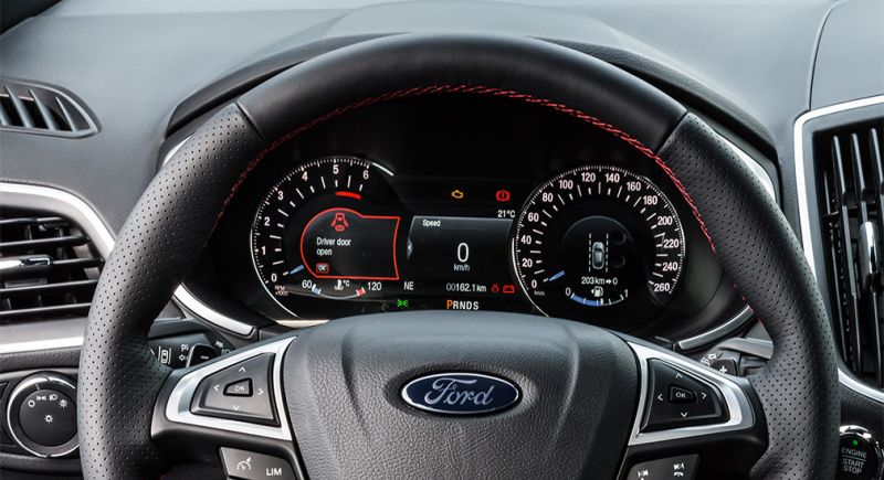 
                                    Европейский Ford Edge получил 238-сильный турбодизель
                            