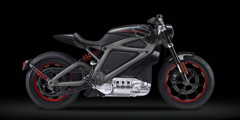 
                                    Harley-Davidson запустит в серию электрический мотоцикл через полтора год
                            