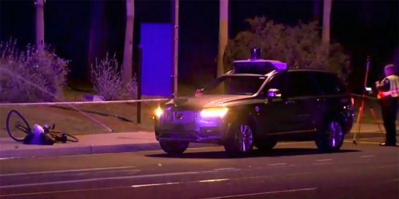 
                                    Беспилотный автомобиль Uber сбил насмерть пешехода
                            