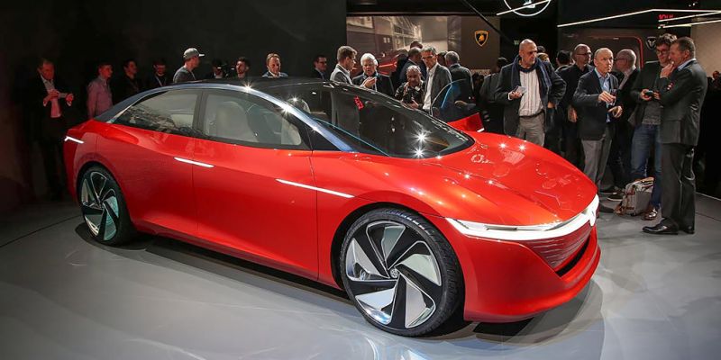 
                                    Volkswagen представил электрический беспилотник без руля и педалей
                            