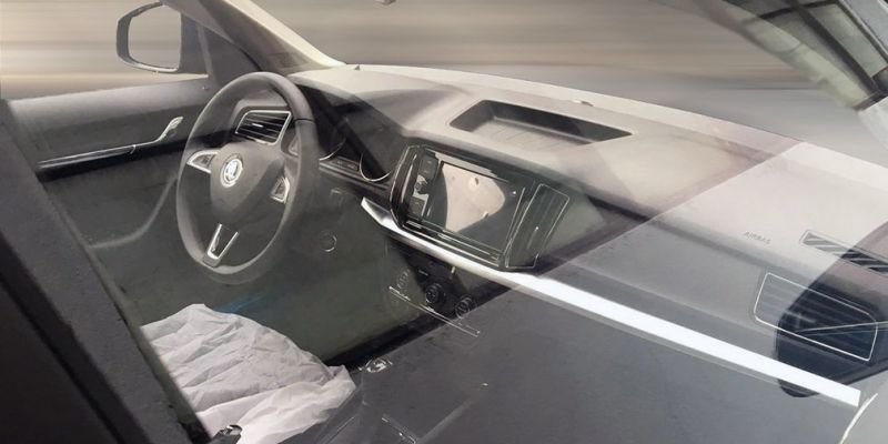 
                                    Skoda представит на Пекинском автосалоне новый компактный кроссовер
                            