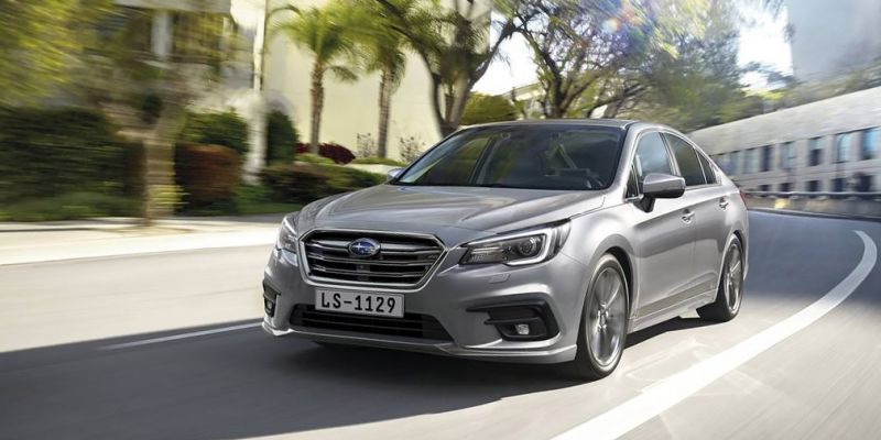 
                                    Subaru назвал цены на седан Legacy
                            