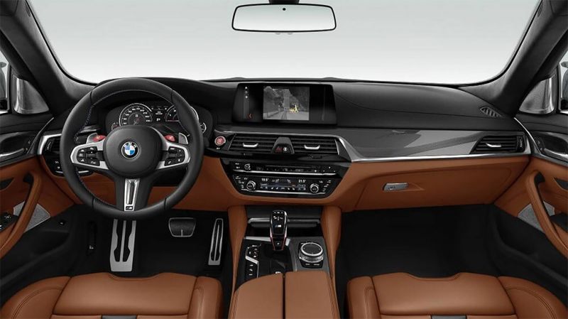 
                                    Самую мощную и быструю BMW M5 показали до премьеры
                            