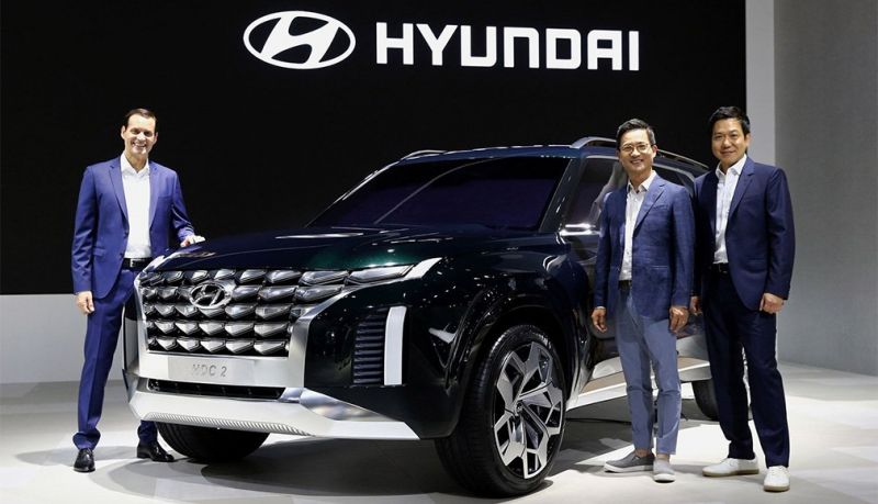 
                                    Hyundai показала дизайн будущих кроссоверов
                            