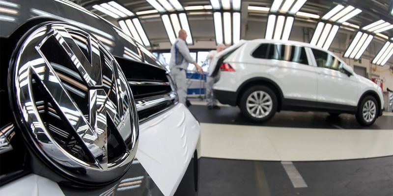 
                                    Volkswagen заплатит миллиард евро из-за «дизельгейта»
                            