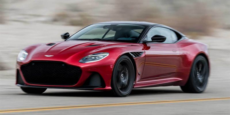 
                                    Новый спорткар Aston Martin рассекретили до премьеры
                            