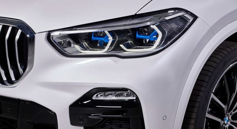 
                                    BMW представила X5 нового поколения
                            