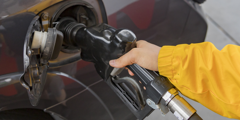 
                                    Рост цен на бензин объяснили сменой правительства
                            