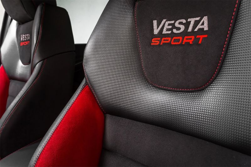 
                                    АвтоВАЗ показал интерьер спортивной Lada Vesta
                            
