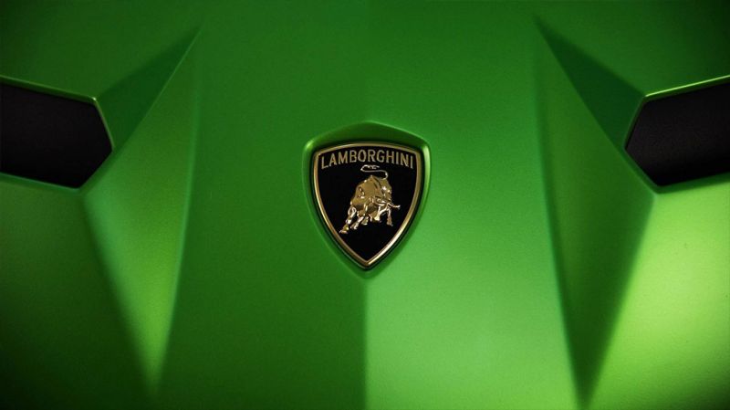 
                                    Рассекречен дизайн сверхмощного Lamborghini Aventador SVJ
                            
