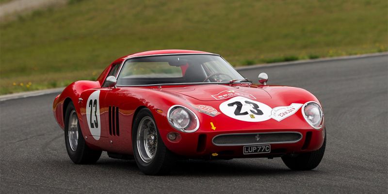 
                                    Ferrari 1962 года продали за рекордные 48 миллионов долларов
                            