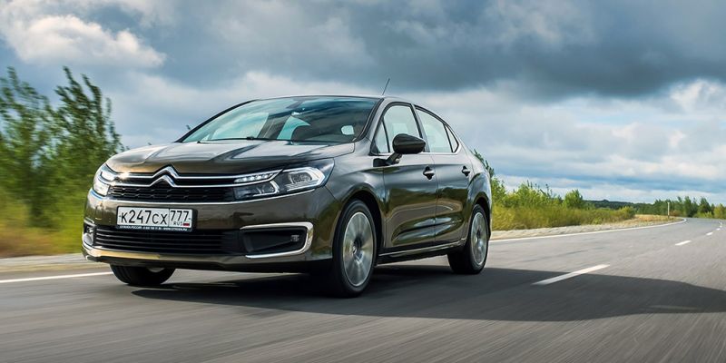 
                                    Peugeot и Citroen снизили цены на две модели в России
                            