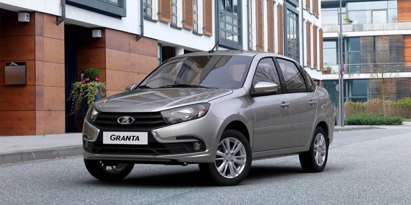 
                                    Новая Lada Granta: АвтоВАЗ объявил цены на все версии
                            