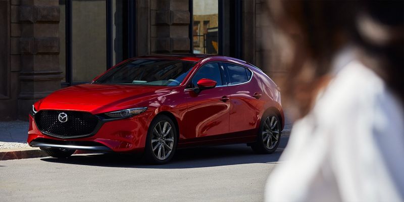 
                                    Новая Mazda3 получила полный привод
                            