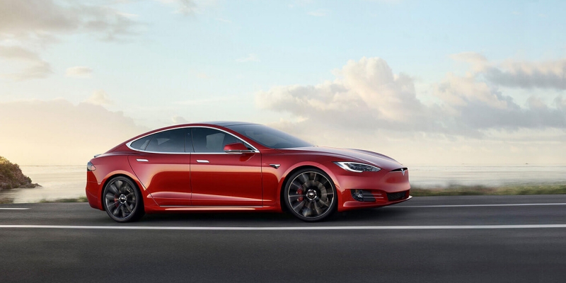 
                                    Tesla модернизировала электрокары Model S и Model X
                            