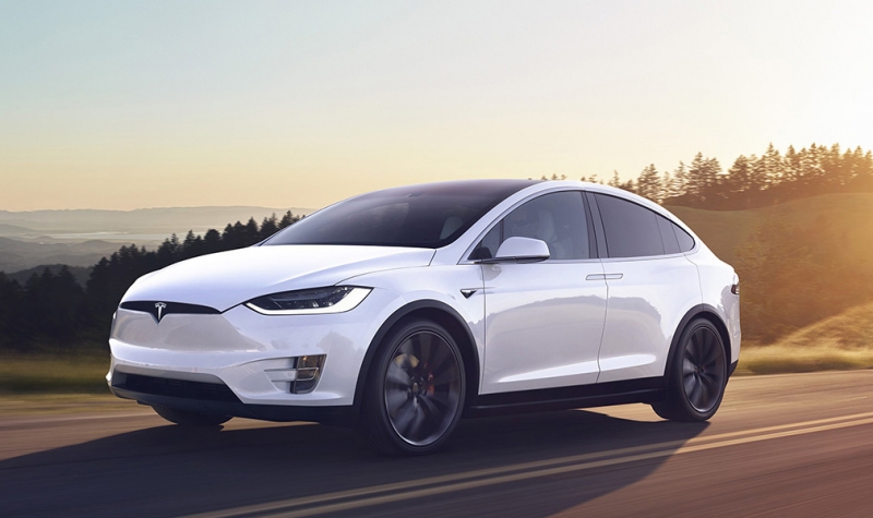 
                                    Tesla модернизировала электрокары Model S и Model X
                            