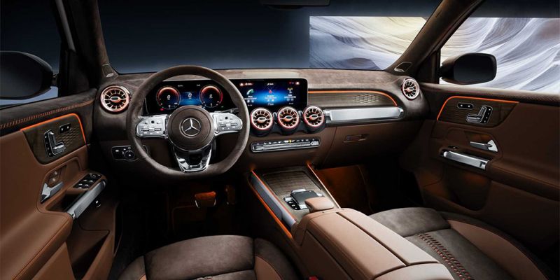 
                                    Маленький «Гелик»: все подробности о Mercedes GLB
                            