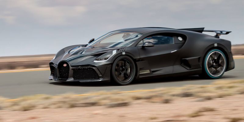 
                                    В Bugatti рассказали об экстремальных испытаниях гиперкара Divo
                            