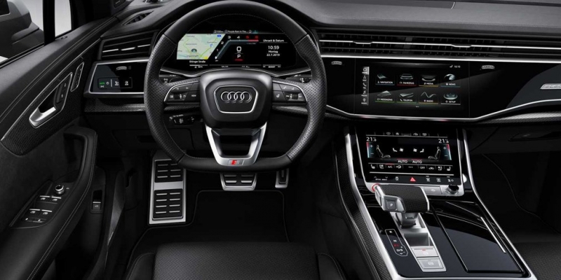 
                                    Audi представила обновленный кроссовер SQ7
                            
