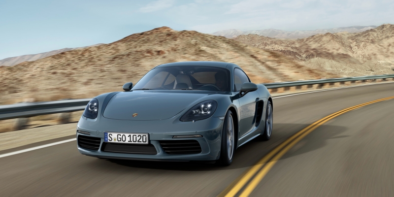 
                                    Porsche объявила об отзыве спорткаров в России
                            