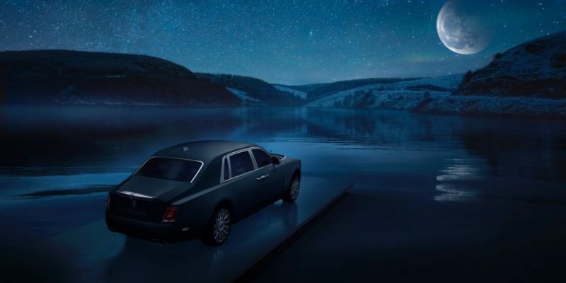 
                                    Rolls-Royce привез в Россию уникальный Phantom с фрагментом метеорита
                            